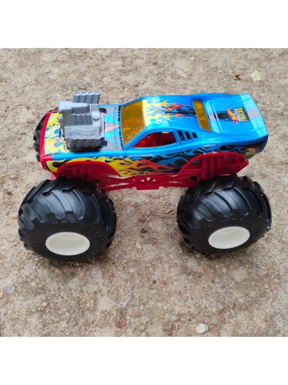 Giant Hot Wheel Off-Road On-Road GWL 14 Monster Truck Flames Die Cast Toy Care - Picture 12 of 14